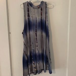 Ginger G blue and brown tie dye mock neck sleeveless shirt. Size small.